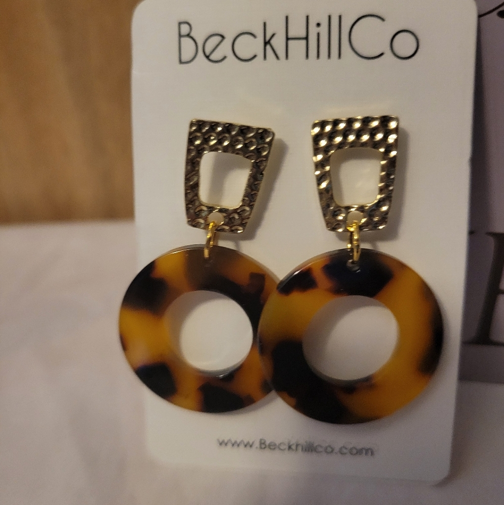 BeckHillCo Tortoise Shell Earrings